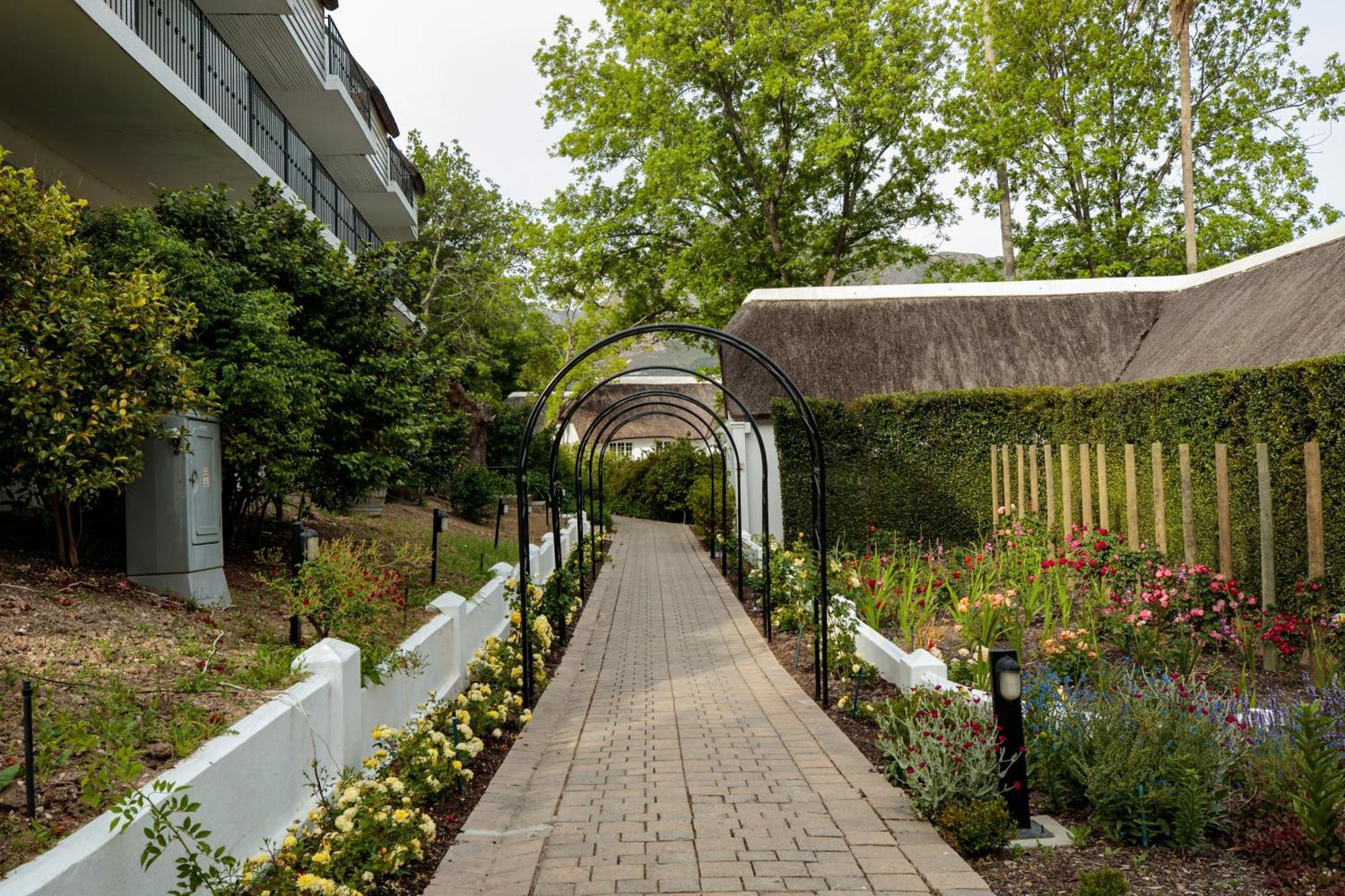 Le Franschhoek Hotel & Spa By Dream Resorts Exterior photo